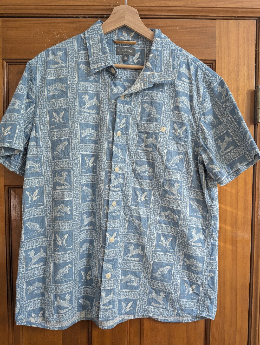 L.L. Bean Blue Printed Short-Sleeve Button-Down Shirt